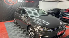 Cinzento Usado 2020 VW e-Golf Citadino | € 14.490 (Bom preço)