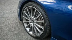 Azul Usado 2018 Mercedes C220 AMG line Coupé | € 29.500 (Bom preço)