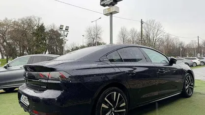 Usado Peugeot 508 GT 225 HP (165 kW) 2021 Azul Sedan