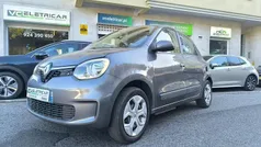 Cinza Usado 2022 Renault Twingo Zen Citadino | € 12.857 (Preço justo)