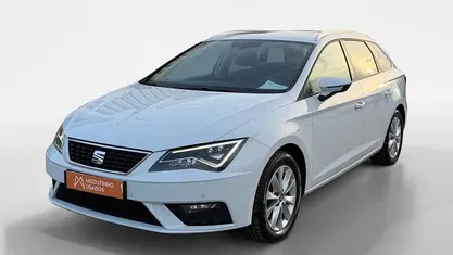 Usado Seat Leon ST 115 HP (84 kW) 2018 Branco Carrinha