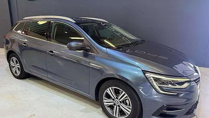 Cinzento Usado 2020 Renault Mégane IV Carrinha | € 18.500 (Preço justo)