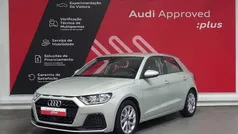 Cinzento claro metalizado Usado 2024 Audi A1 Sportback Advanced Citadino | € 21.400 (Bom preço)