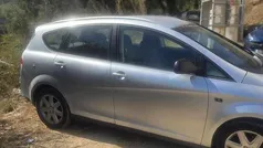 Cinzento Usado 2007 Seat Altea Monovolume | € 4.300 (Preço justo)