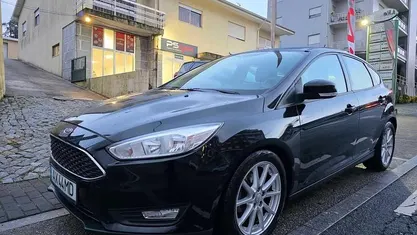 Usado Ford Focus 120 HP (88 kW) 2018 Preto