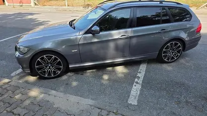 Usado BMW 318 143 HP (105 kW) 2010 Cinzento Carrinha