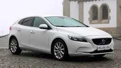 Branco glaciar Usado 2012 Volvo V40 Momentum Carrinha | € 11.900 (Preço justo)