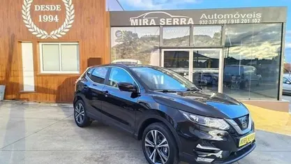 Usado Nissan Qashqai N-Connecta 115 HP (84 kW) 2018 Preto SUV