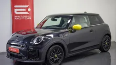 Preto Usado 2023 Mini Cooper SE Citadino | € 26.900 (Preço justo)