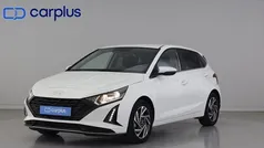 Branco Usado 2023 Hyundai i20 Comfort | € 16.250 (Preço justo)