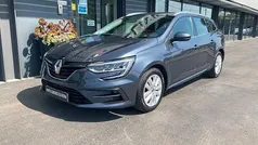 Branco Usado 2021 Renault Mégane IV LIMITED Sedan | € 14.750 (Preço justo)