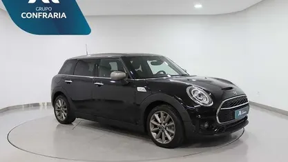 Preto Usado 2019 Mini Clubman Carrinha | € 25.280 (Preço justo)