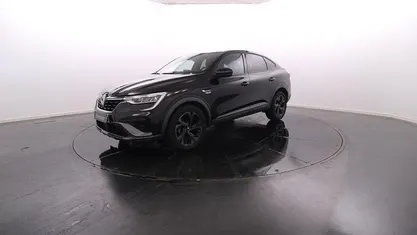 Preto Usado 2024 Renault Arkana SUV | € 31.850 (Preço justo)