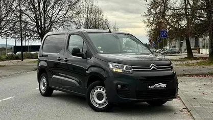 Preto Usado 2019 Citroën Berlingo Monovolume | € 16.900 (Preço justo)