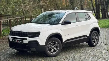 Usado 2024 Jeep Avenger EV Longitude SUV | € 24.790 (Preço justo)