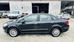 Preto Usado 2008 Fiat Linea Sedan | € 3.200 (Preço justo)