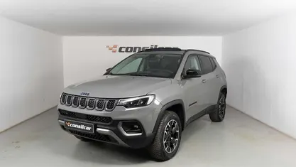 Usado Jeep Compass Trailhawk 240 HP (176 kW) 2023 SUV