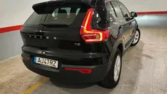 Usado 2021 Volvo XC40 Momentum SUV | € 24.200 (Bom preço)