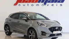 Cinza Usado 2025 Ford Puma ST-Line | € 23.300 (Preço justo)