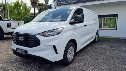 Usado Ford Transit Custom 136 HP (100 kW) 2025