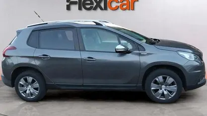 Usado Peugeot 2008 Style 82 HP (60 kW) 2018 SUV