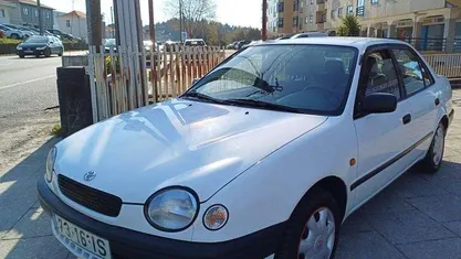 Usado 1997 Toyota Corolla | € 2.699
