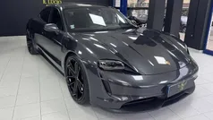 Cinza escuro Usado 2021 Porsche Taycan Performance Package Citadino | € 63.000 (Preço justo)