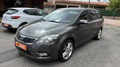 Cinzento Usado 2010 Kia Ceed Sportswagon Carrinha | € 4.750 (Preço justo)