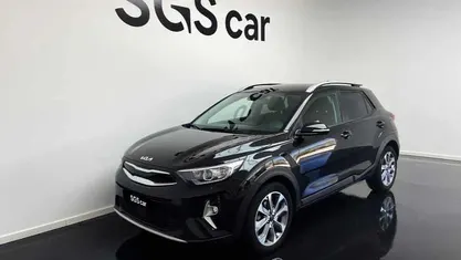 Usado 2024 Kia Stonic SUV | € 19.500 (Preço justo)