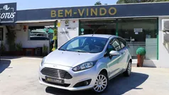 Cinzento Usado 2014 Ford Fiesta Citadino | € 7.970 (Preço justo)