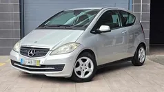 Cinzento Usado 2009 Mercedes A160 Citadino | € 4.950 (Bom preço)