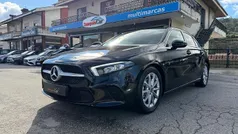 Preto Usado 2018 Mercedes A180 Style Citadino | € 22.990 (Preço justo)