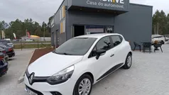 Branco Usado 2019 Renault Clio IV | € 13.990