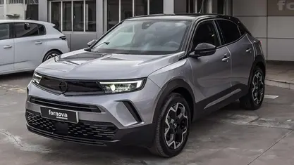 Cinza Usado 2024 Opel Mokka SUV | € 21.990 (Preço justo)