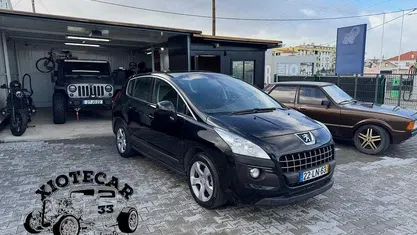Preto Usado 2011 Peugeot 3008 Sport Sedan | € 7.750 (Preço justo)