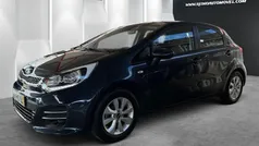 Azul Usado 2015 Kia Rio | € 11.200 (Preço justo)