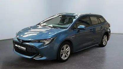 Azul Usado 2020 Toyota Corolla Business Edition Carrinha | € 19.990 (Preço justo)