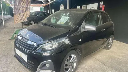 Usado 2016 Peugeot 108 Allure Citadino | € 8.990 (Preço justo)