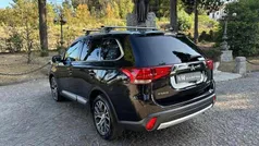 Preto Usado 2016 Mitsubishi Outlander SUV | € 18.490 (Preço justo)
