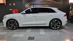 Branco Usado 2019 Audi Q8 SUV | € 77.490