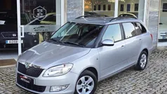 Cinza Usado 2012 Skoda Fabia Active | € 5.950 (Preço justo)