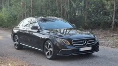 Preto Usado 2019 Mercedes E220 Avantgarde Sedan | € 35.000 (Bom preço)