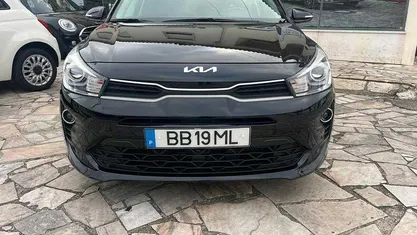 Preto Usado 2023 Kia Rio | € 15.900 (Preço justo)