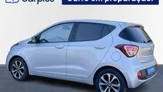 Cinza Usado 2019 Hyundai i10 Comfort Citadino | € 12.500 (Preço justo)