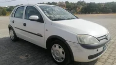 Branco Usado 2002 Opel Corsa Citadino | € 1.950 (Bom preço)