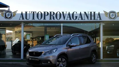 Usado Peugeot 2008 Style 100 HP (73 kW) 2017 SUV