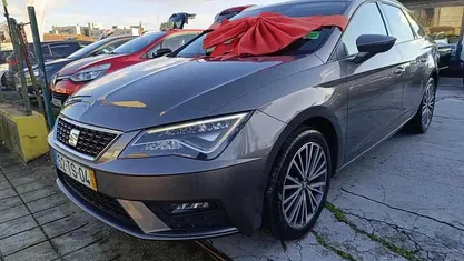 Cinzento Usado 2017 Seat Leon ST Carrinha | € 12.890 (Preço justo)