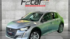 Cinza Usado 2023 Peugeot e-208 Active Citadino | € 19.990 (Preço justo)