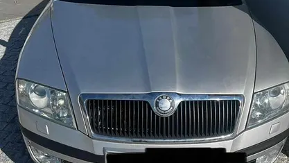 Usado Skoda Octavia 140 HP (102 kW) 2005 Cinzento Carrinha