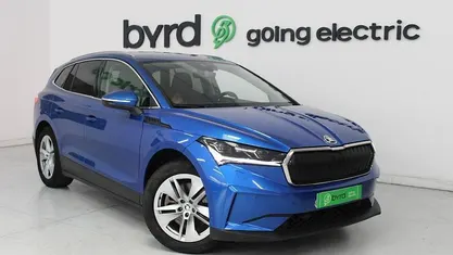 Usado Skoda Enyaq iV 150 kW (204 HP) 2021 Azul SUV